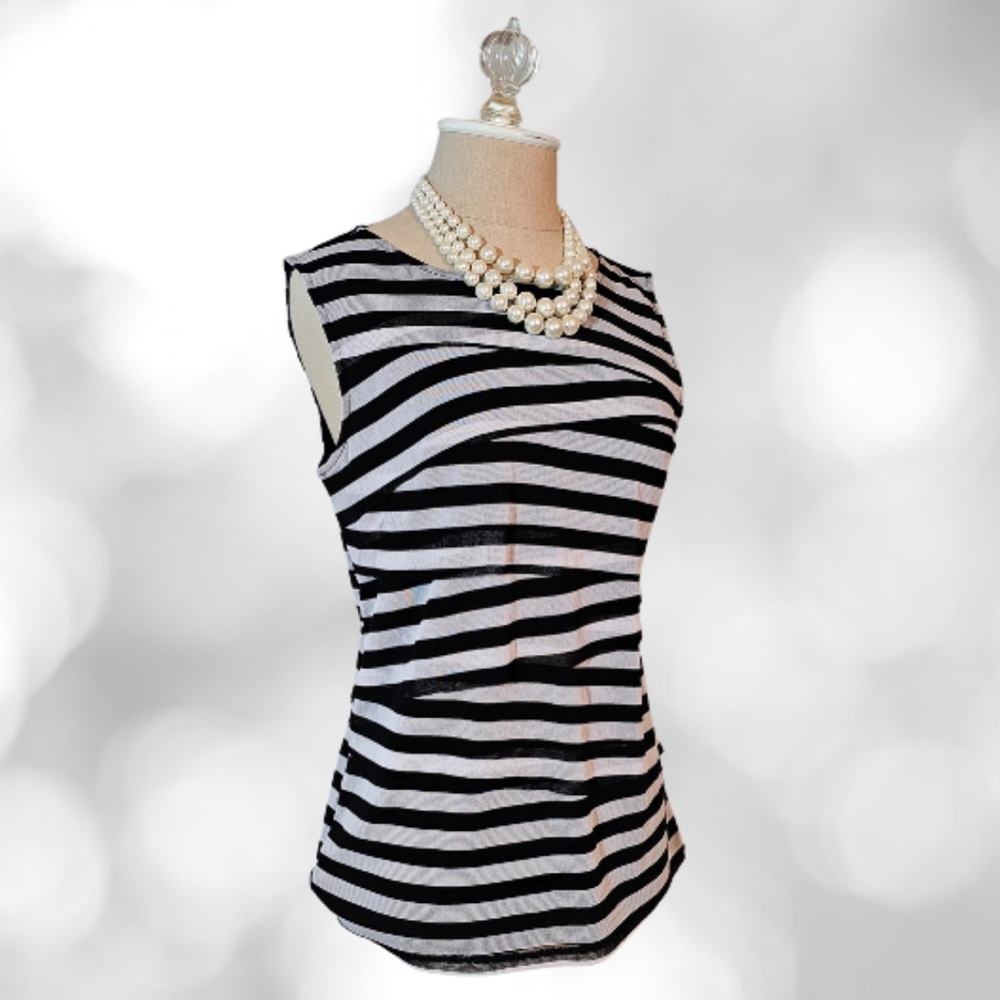 Dana Buchanan Sleeveless Top, Medium, EUC